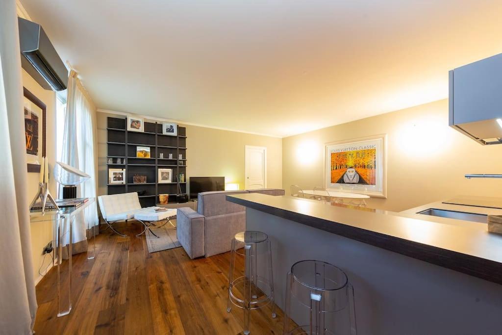 Splendido Appartamento In Piazza San Carlo Turin Ngoại thất bức ảnh
